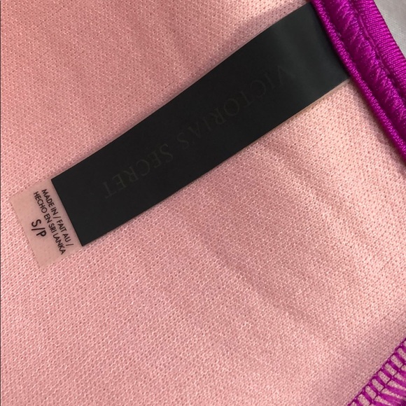 Victoria’s Secret luxe padded bikini top - Picture 5 of 5